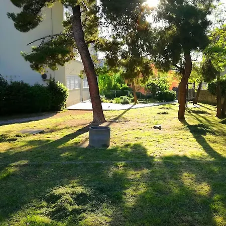 Apartment Sandy Steps