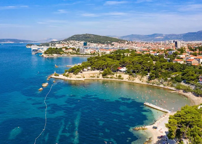 Sandy Steps Apartment